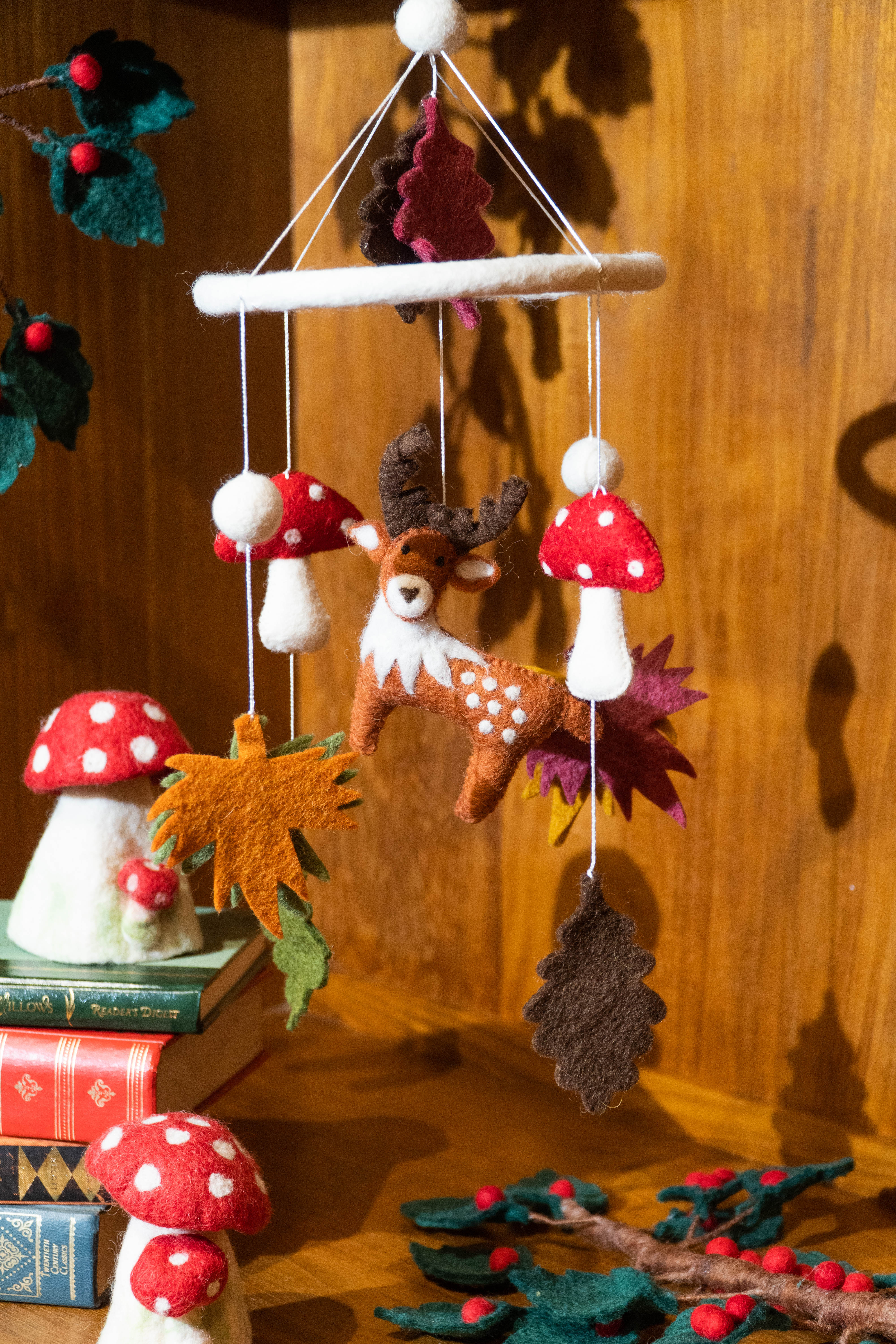 Felt Reindeer Forage Mobile